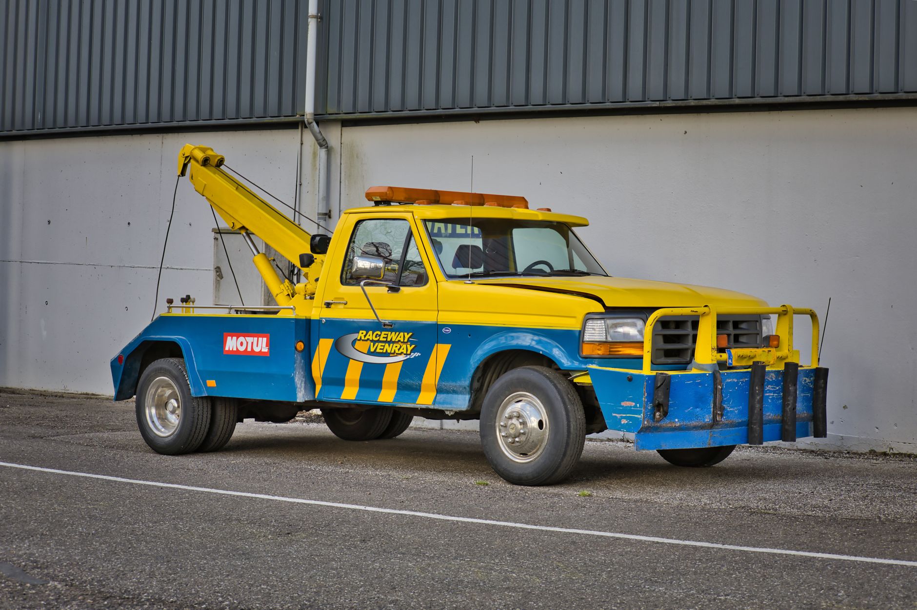 Remorquage voiture équipe à Quimper